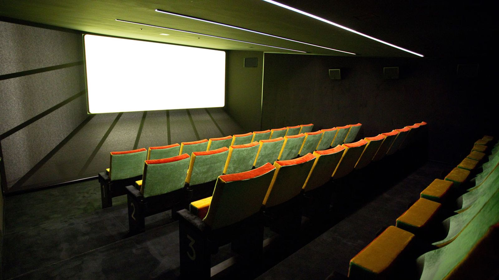Houdini Kino/Bar, photo 4 of 6