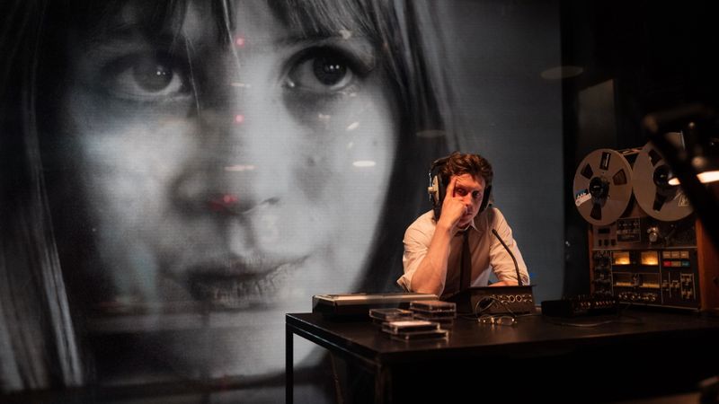 Broken English: Marianne Faithfull Poster Landscape Image